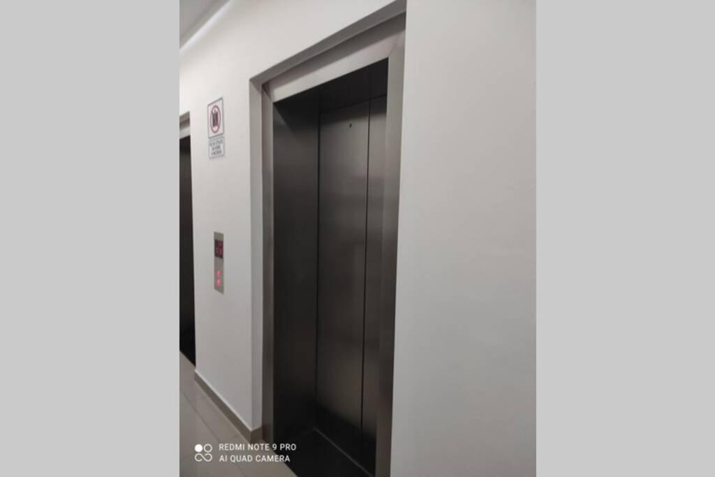 Condominio Torre Eme Frente Al Malecon Vista A La Ciudad Con Alberca Y Algo Al Mar Gimnacio Mazatlan Ngoại thất bức ảnh