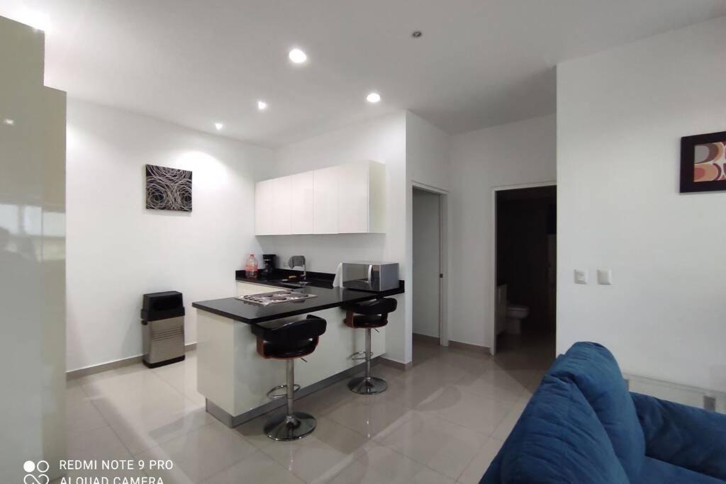 Condominio Torre Eme Frente Al Malecon Vista A La Ciudad Con Alberca Y Algo Al Mar Gimnacio Mazatlan Ngoại thất bức ảnh