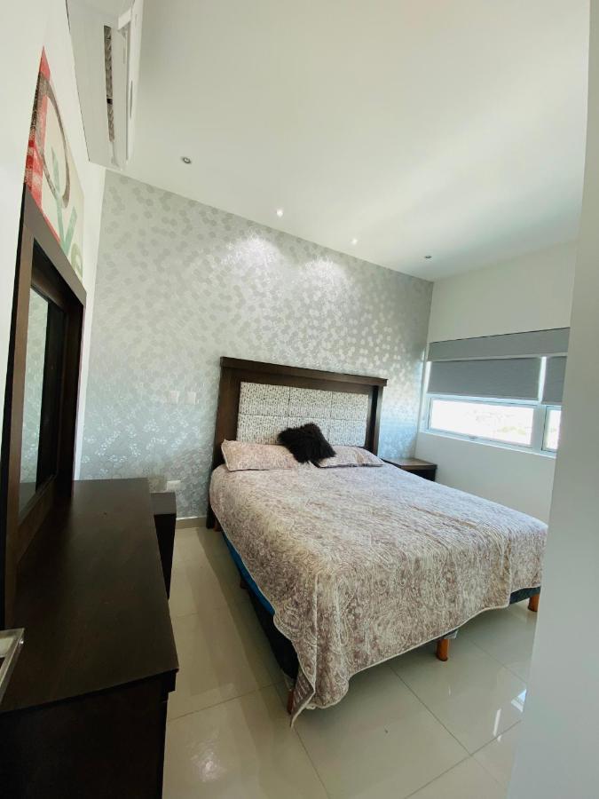 Condominio Torre Eme Frente Al Malecon Vista A La Ciudad Con Alberca Y Algo Al Mar Gimnacio Mazatlan Ngoại thất bức ảnh